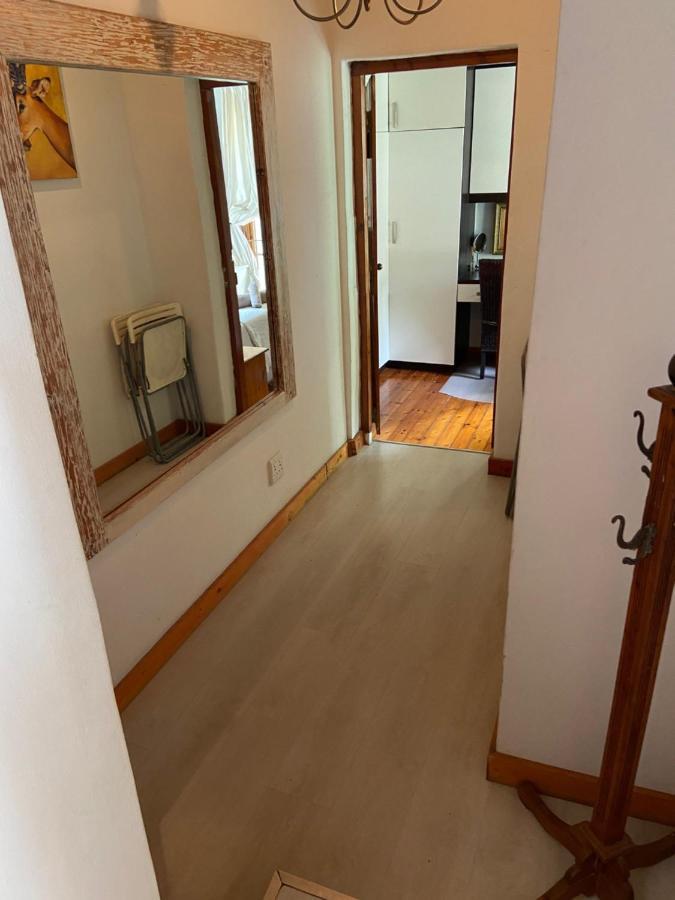 Waterloo Guest House 다반 외부 사진